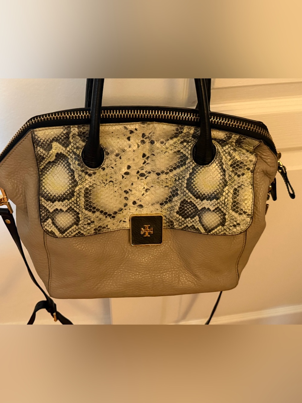 Tory Burch - Tote Handbag with Snake-Print Flap in Taupe and Black